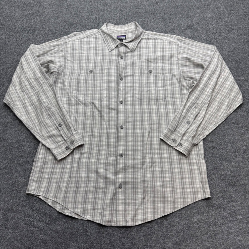 Patagonia Mens Organic Cotton Plaid Button Down Shirt Grey White Large L